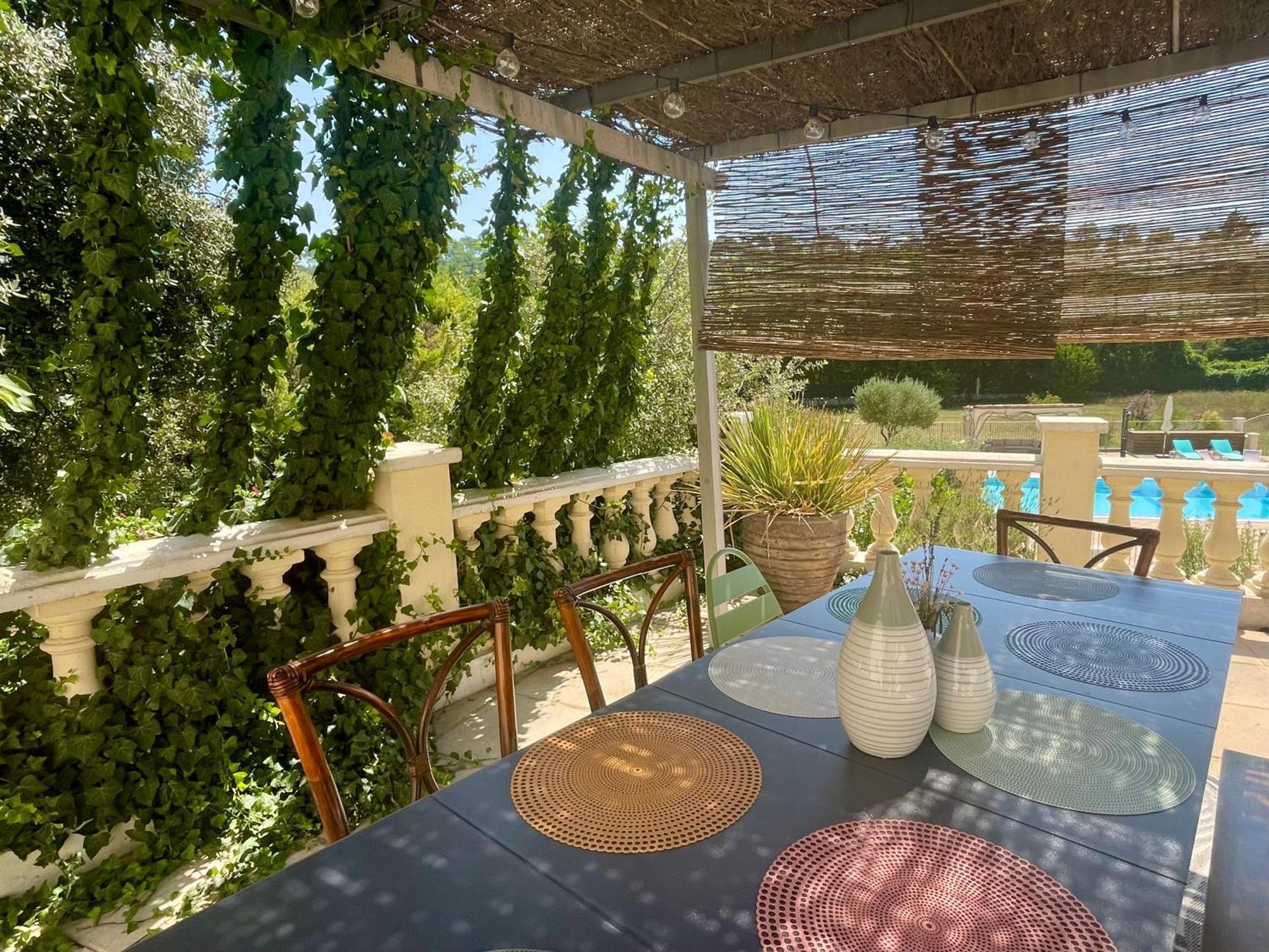 Les Terrasses De Valerian Villa Brignoles Eksteriør billede